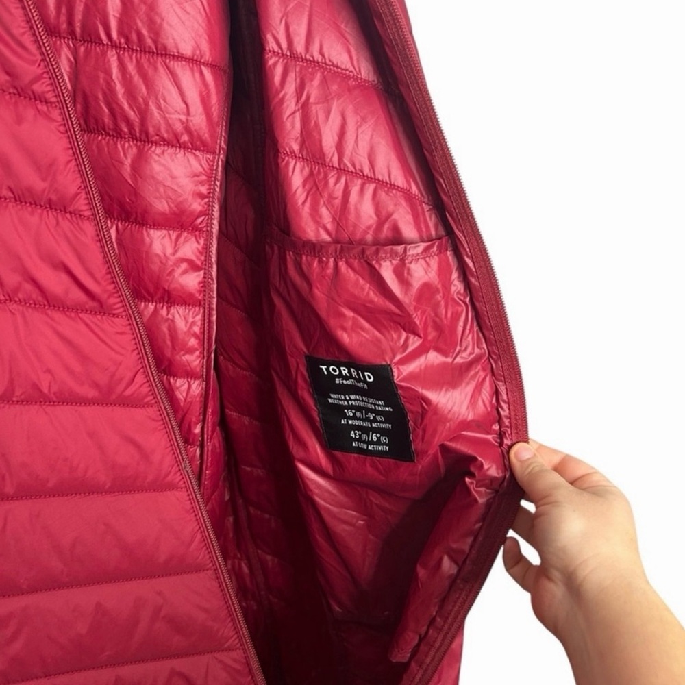 Torrid Burgundy Red Longline Quilted Jacket Hooded Puffer Jacket Plus Size 3X - Picture 8 of 8
